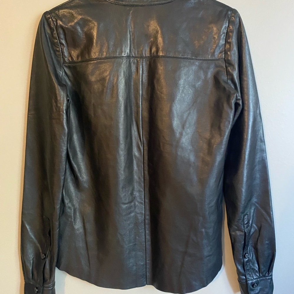Danier NWOT Genuine Leather Black Shirt / Top Blouse Soft Size 2XXSmall - Picture 4 of 8